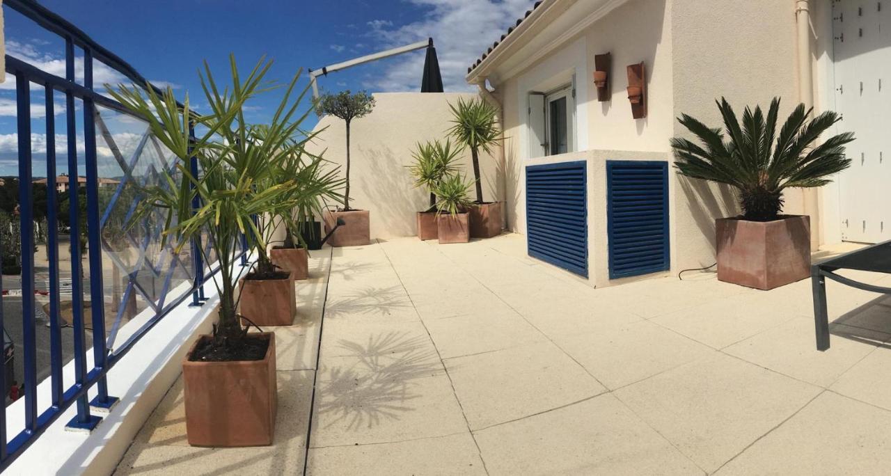 Casa Del Mar - Beautiful Two Bedroom Penthouse Apartment Sainte-Maxime Exterior foto